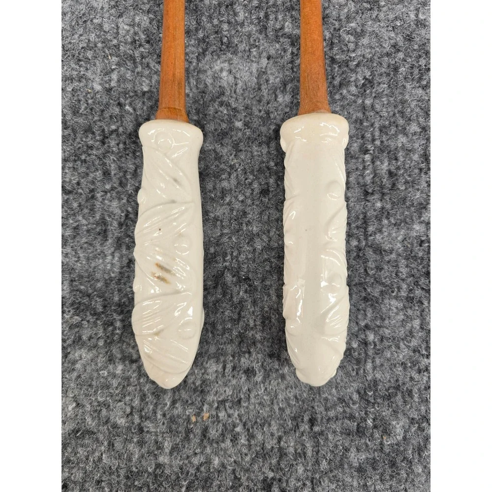 Vtg Salad Servers Set Tan Wood w/ White Ceramic Leaf Handles‎ 70s Cottagecore